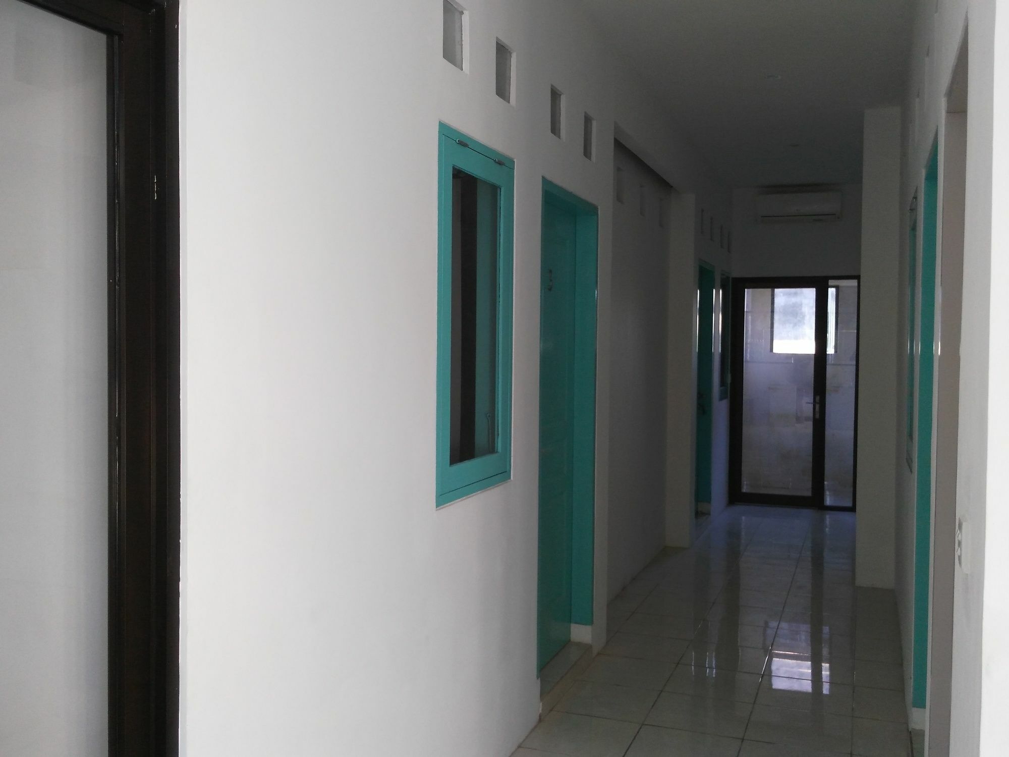 The Ruum Hostel Canggu Eksteriør billede