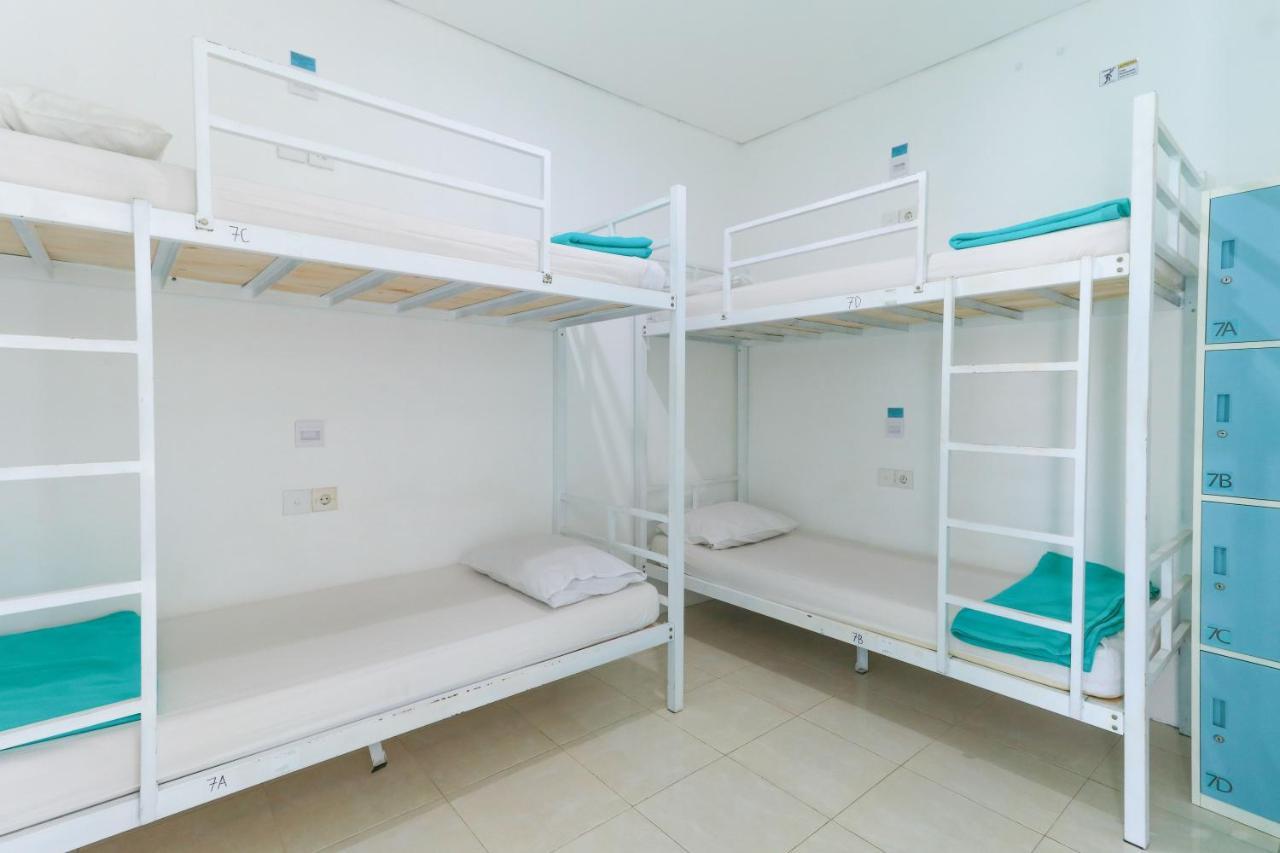 The Ruum Hostel Canggu Eksteriør billede